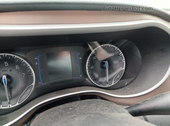 2C4RC1DG3MR520099 2021 CHRYSLER VOYAGER Silver 