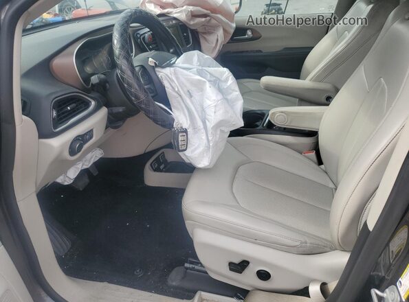 2C4RC1DG5MR549930 2021 CHRYSLER VOYAGER Charcoal Front interior view