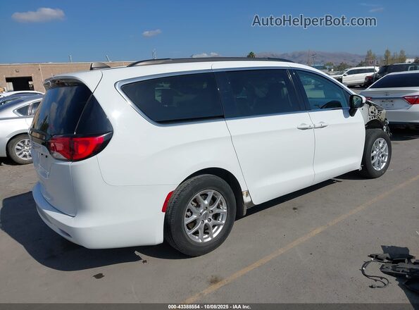 2C4RC1DG5MR551824 2021 CHRYSLER VOYAGER Белый Задняя правая четверть