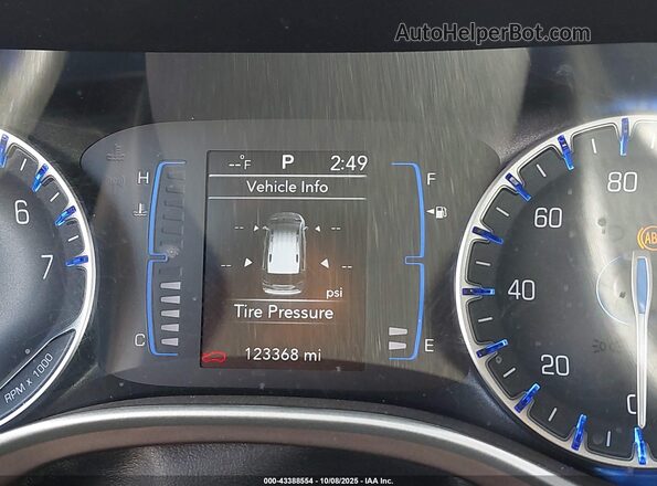 2C4RC1DG5MR551824 2021 CHRYSLER VOYAGER Белый Вид задних сидений