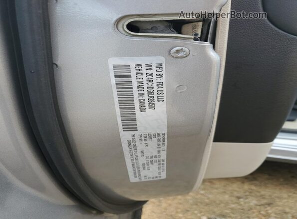 2C4RC1DG6LR264507 2020 CHRYSLER VOYAGER Silver Вид підкапотного простору