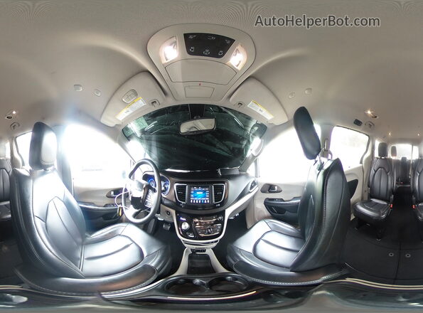 2C4RC1DG7LR156963 2020 CHRYSLER VOYAGER White სალონის 360-გრადუსიანი ხედი