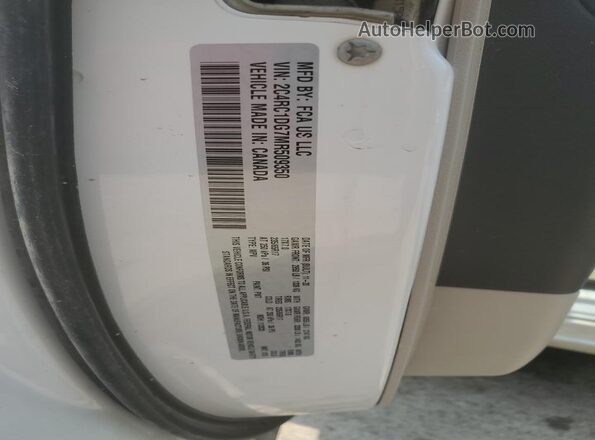 2C4RC1DG7MR509350 2021 CHRYSLER VOYAGER White Widok wnętrza 360 stopni