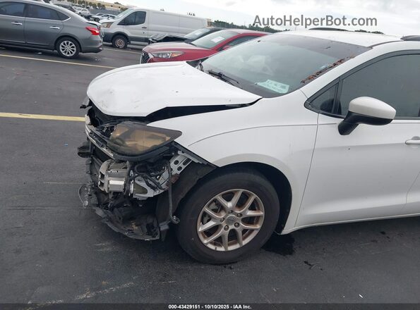 2C4RC1DG7MR546382 2021 CHRYSLER VOYAGER White Դիմացի տեսք
