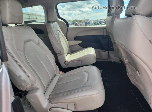 2C4RC1DG8MR519563 2021 CHRYSLER VOYAGER Gray Widok wnętrza z tyłu