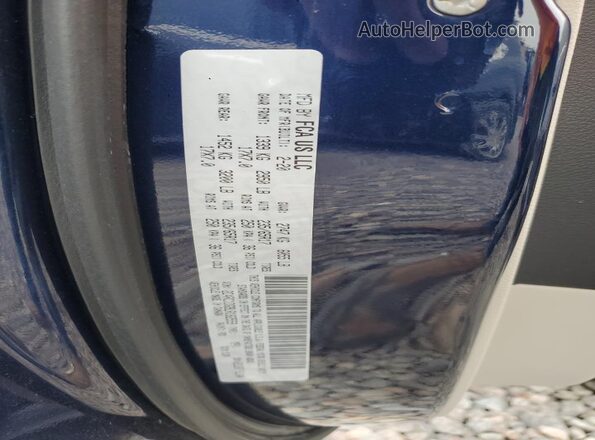 2C4RC1DG9LR182559 2020 CHRYSLER VOYAGER Blue Вид наклейки з VIN-кодом