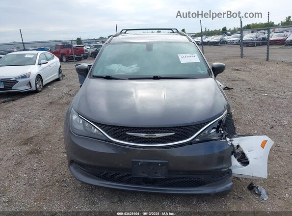 2C4RC1DG9MR523573 2021 CHRYSLER VOYAGER Gray Rear interior view