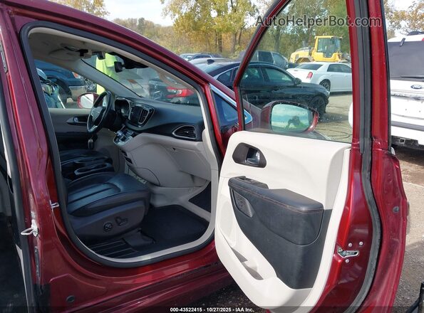 2C4RC1EG2LR104719 2020 CHRYSLER PACIFICA Red Widok wnętrza z przodu