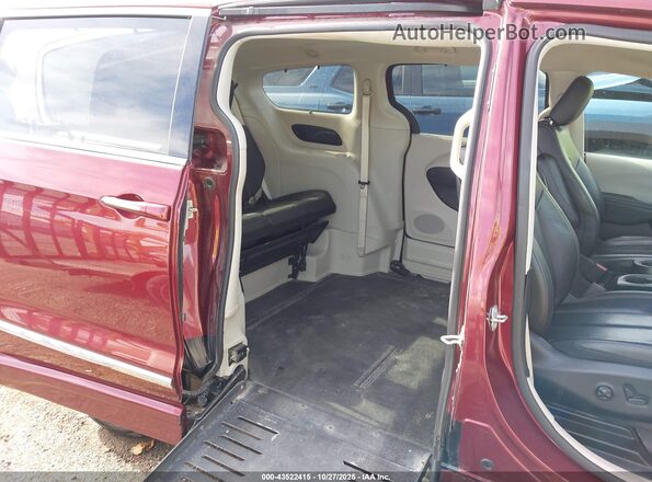 2C4RC1EG2LR104719 2020 CHRYSLER PACIFICA Red Widok naklejki z numerem VIN