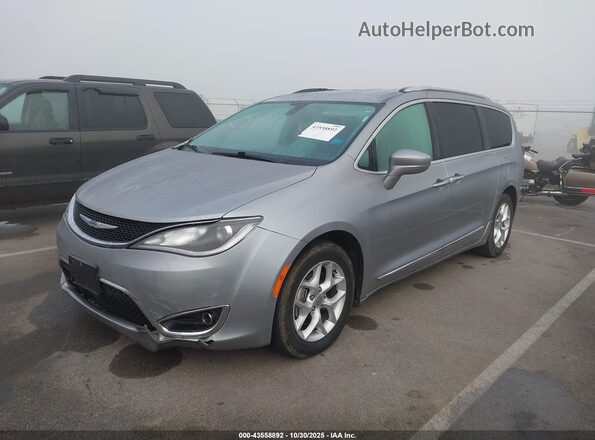 2C4RC1EG4LR210296 2020 CHRYSLER PACIFICA Silver Передня ліва чверть