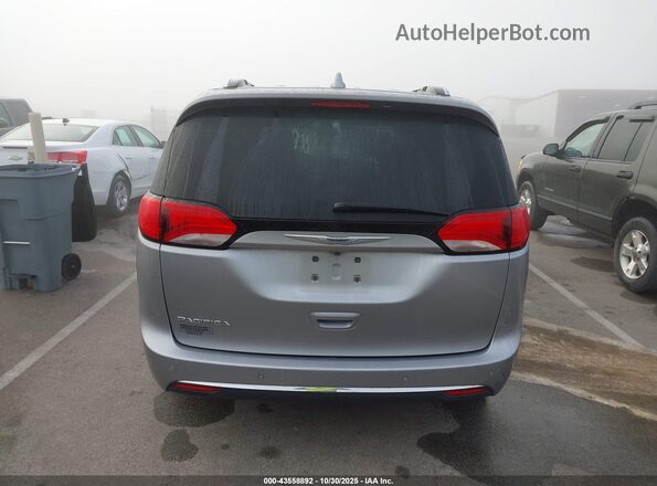 2C4RC1EG4LR210296 2020 CHRYSLER PACIFICA Silver 