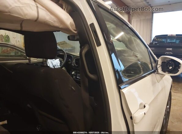 2C4RC1FG0LR233170 2020 CHRYSLER PACIFICA White VIN კოდის სტიკერის ხედი