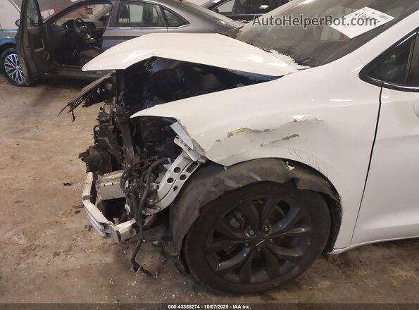2C4RC1FG0LR233170 2020 CHRYSLER PACIFICA White წინა ხედი