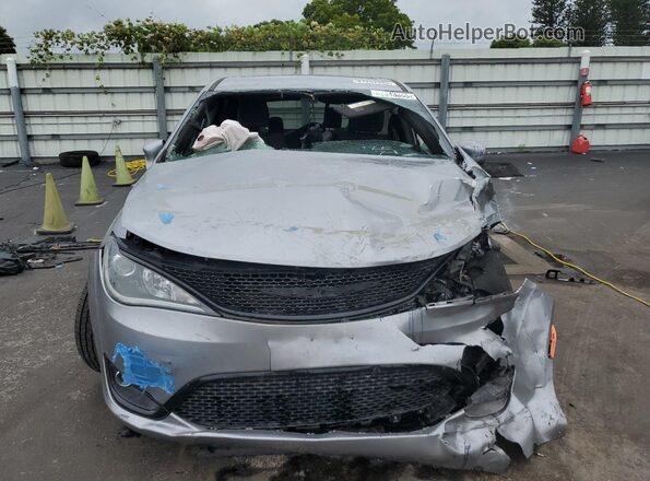 2C4RC1FG0LR269716 2020 CHRYSLER PACIFICA Серебряный Вид спереди