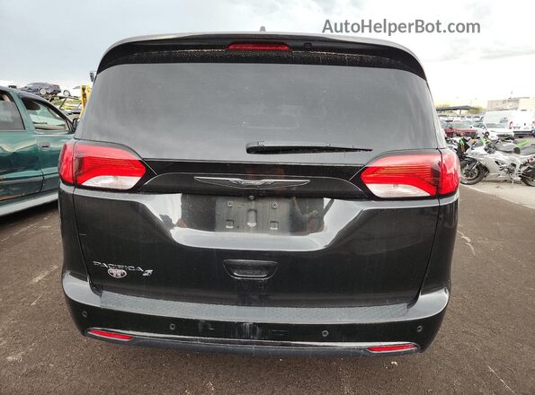 2C4RC1FG3LR147349 2020 CHRYSLER PACIFICA Black Rear view