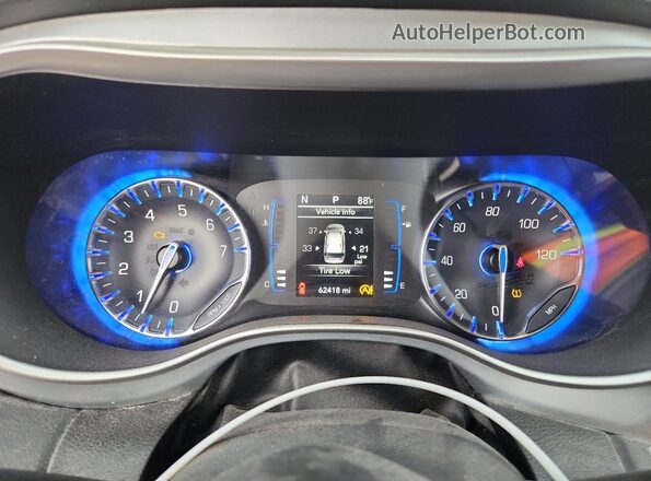 2C4RC1FG3LR147349 2020 CHRYSLER PACIFICA Black Instrument cluster view