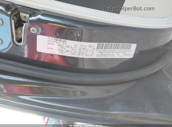 2C4RC1FG4LR109077 2020 CHRYSLER PACIFICA Черный Вид подкапотного пространства