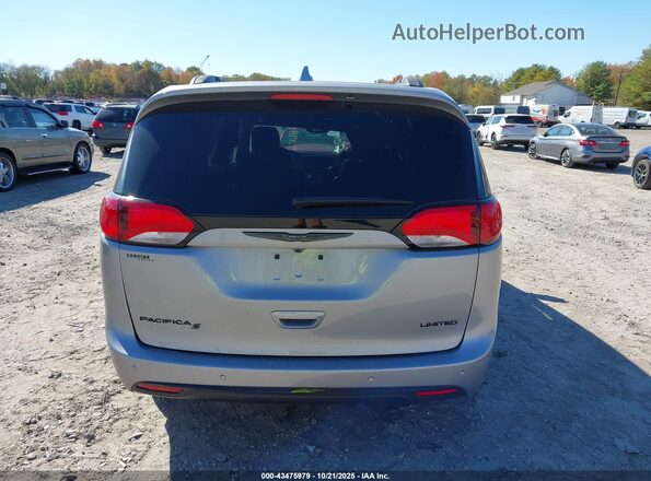 2C4RC1GG4LR216810 2020 CHRYSLER PACIFICA Серебряный 