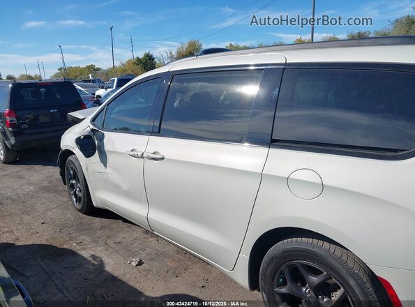 2C4RC1GG6LR132729 2020 CHRYSLER PACIFICA White 