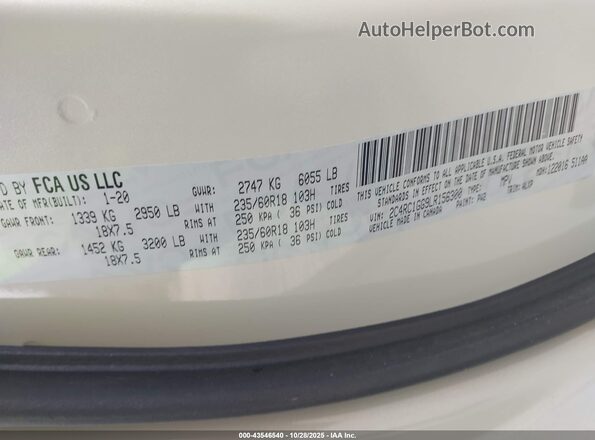 2C4RC1GG9LR156300 2020 CHRYSLER PACIFICA White ძრავის განყოფილების ხედი