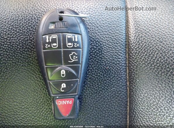 2C4RC1HG9GR240024 2016 CHRYSLER TOWN & COUNTRY Серый Вид панели приборов