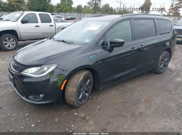 2C4RC1L74LR267553 2020 CHRYSLER PACIFICA Черный Передняя левая четверть
