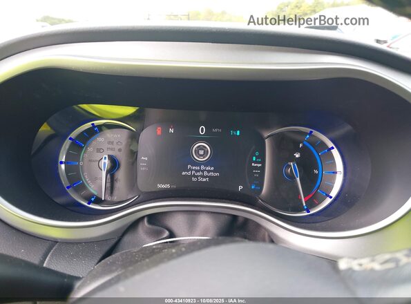 2C4RC1L74LR267553 2020 CHRYSLER PACIFICA Черный Вид задних сидений