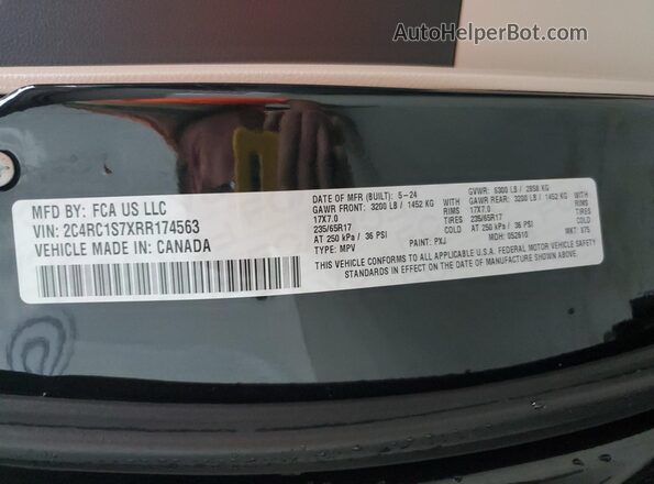 2C4RC1S7XRR174563 2024 CHRYSLER PACIFICA Black Панорамний вид салону 360°