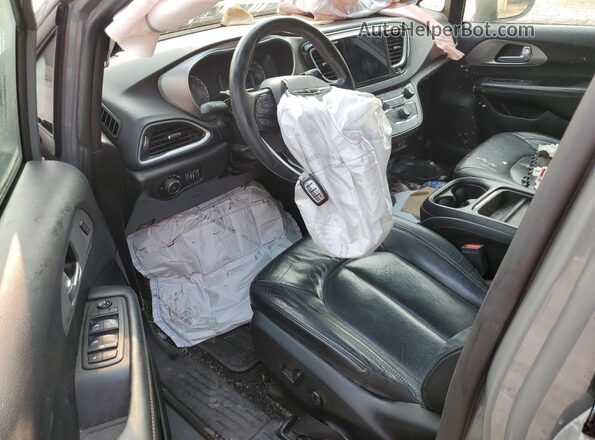 2C4RC3BG6LR273853 2020 CHRYSLER PACIFICA Gray Widok deski rozdzielczej