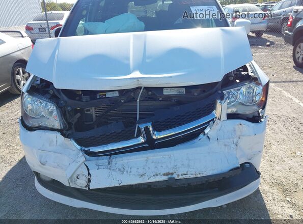 2C4RDGCG5LR194029 2020 DODGE GRAND CARAVAN White Front view