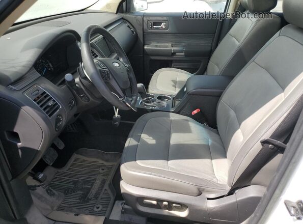 2FMHK6DT4JBA16461 2018 FORD FLEX Белый Вид салона спереди