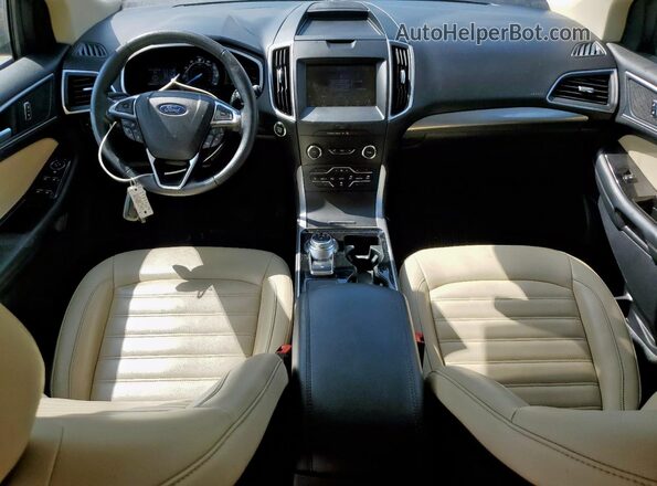 2FMPK3J91LBB27197 2020 FORD EDGE Gold Widok deski rozdzielczej