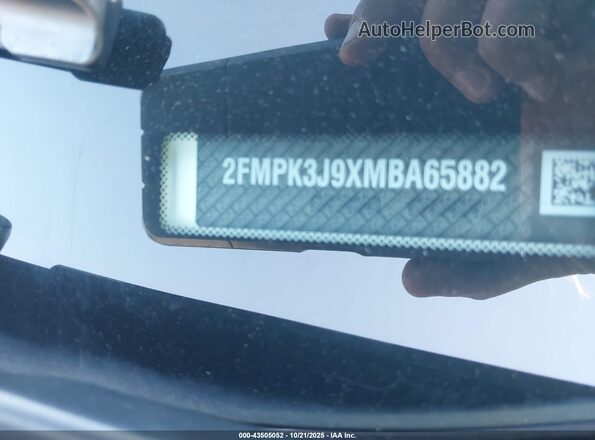 2FMPK3J9XMBA65882 2021 FORD EDGE White 