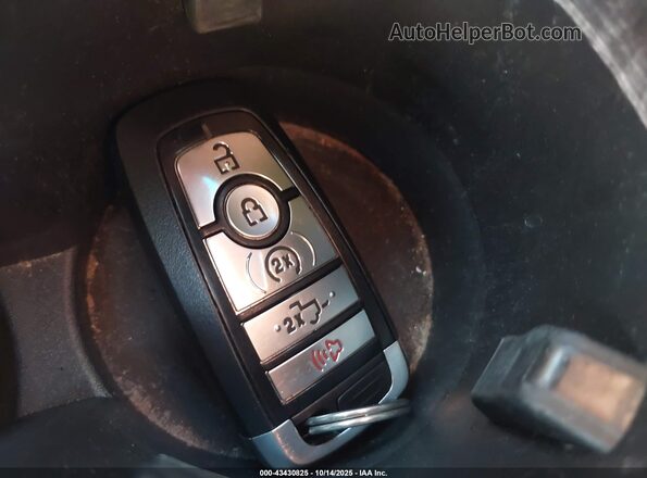 2FMPK3K94JBB19784 2018 FORD EDGE Black 