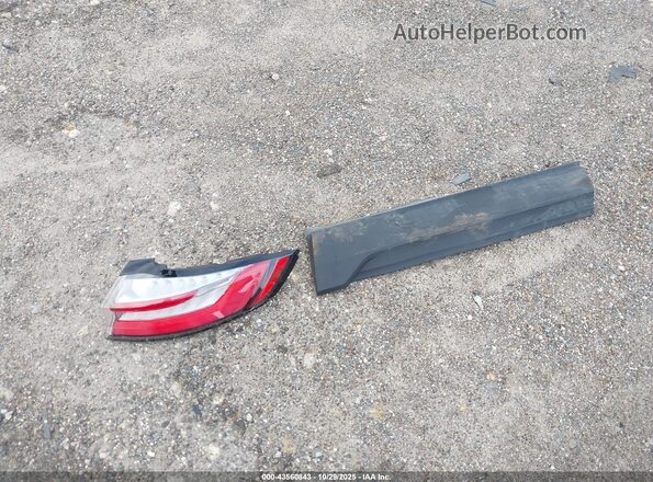 2FMPK3K96MBA18251 2021 FORD EDGE Black 
