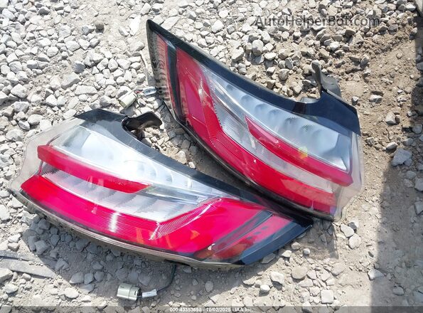 2FMPK4J90LBA73011 2020 FORD EDGE White ხელსაწყოთა პანელის ხედი