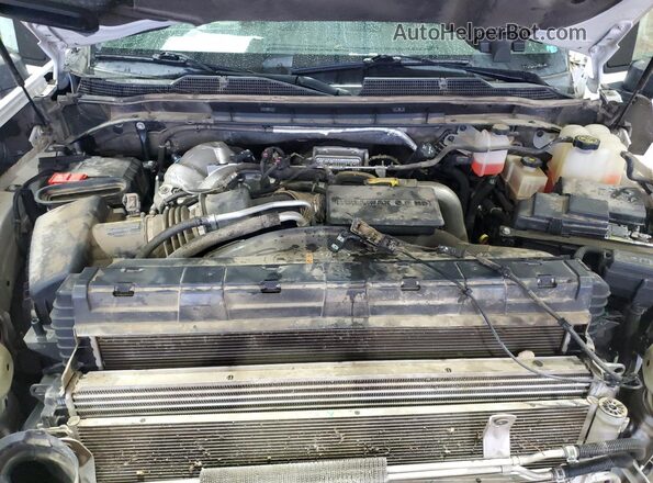 2GC1YNEY0N1229427 2022 CHEVROLET SILVERADO White Vista interior trasera