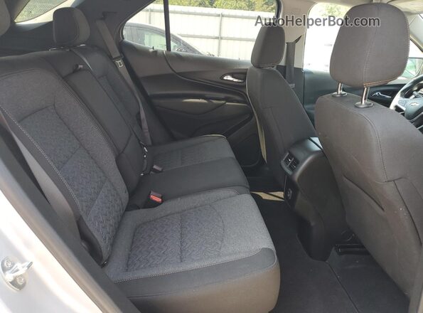 2GNAXJEV9N6137096 2022 CHEVROLET EQUINOX Серебряный Вид задней части салона