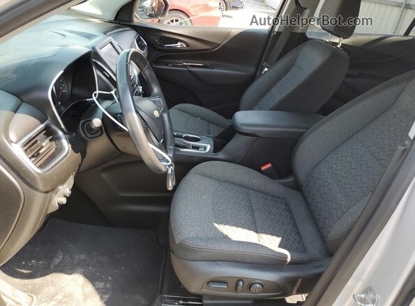 2GNAXJEV9N6137096 2022 CHEVROLET EQUINOX Серебряный Вид салона спереди