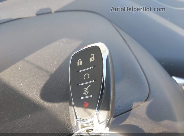 2GNAXPEX4L6174803 2020 CHEVROLET EQUINOX Серебряный Вид панели приборов