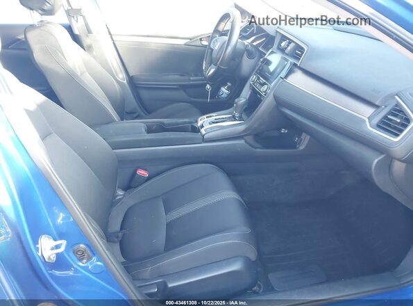 2HGFC1F35HH636818 2017 HONDA CIVIC Blue Вид салону спереду