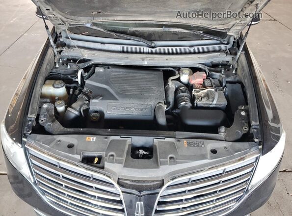 2LMHJ5AT1KBL01979 2019 LINCOLN MKT Black Vista del compartimento del motor