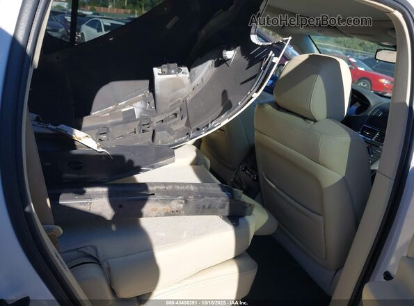 2LMHJ5AT4KBL02818 2019 LINCOLN MKT White Vista de la etiqueta del VIN