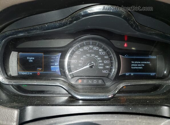 2LMHJ5ATXJBL01641 2018 LINCOLN MKT White Widok zestawu wskaźników