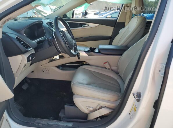 2LMPJ6J90LBL01236 2020 LINCOLN NAUTILUS White Սալոնի դիմացի տեսք