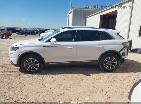 2LMPJ6J98NBL14366 2022 LINCOLN NAUTILUS White 