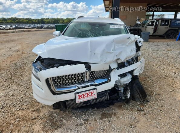 2LMPJ6J99NBL07250 2022 LINCOLN NAUTILUS White Вид спереду