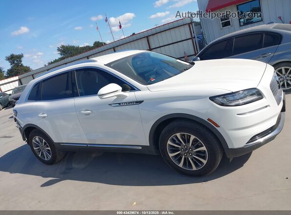 2LMPJ6J9XMBL15503 2021 LINCOLN NAUTILUS White სალონის 360-გრადუსიანი ხედი