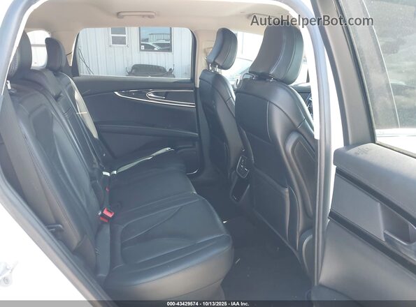 2LMPJ6J9XMBL15503 2021 LINCOLN NAUTILUS White VIN კოდის სტიკერის ხედი