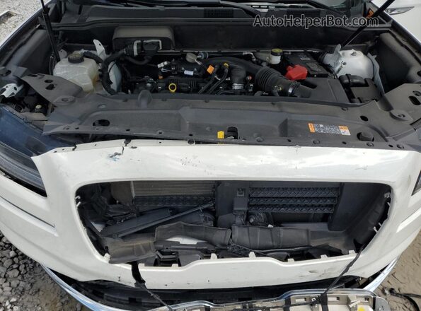 2LMPJ6J9XNBL18936 2022 LINCOLN NAUTILUS White Engine compartment view